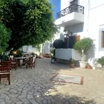Stefanos Katsaros Apartman *