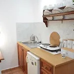 Stefanos Katsaros Apartman Szkála