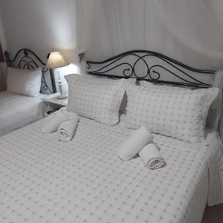 Apartament Stefanos Katsaros *