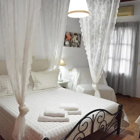 Apartment Stefanos Katsaros *