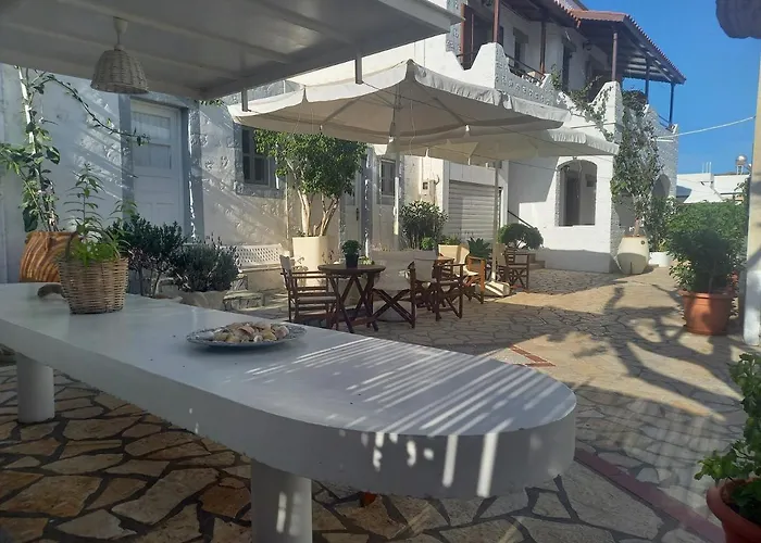 شقة Stefanos Katsaros سكالا